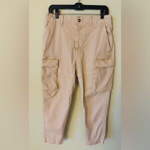 Alex Mills City Cargo Pants in Khaki Size: 30
Waist: 30”